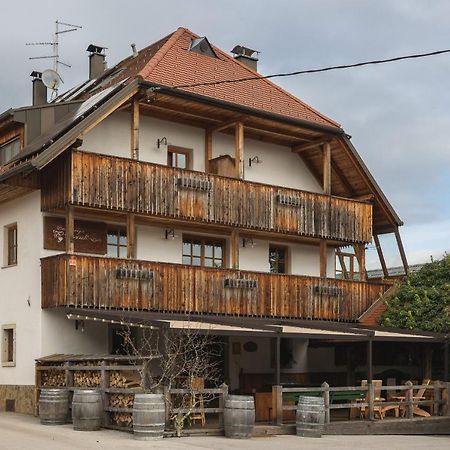 Guesthouse Novak Dvor Εξωτερικό φωτογραφία